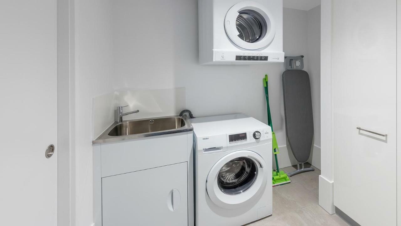 Avani Adelaide Residences Екстериор снимка