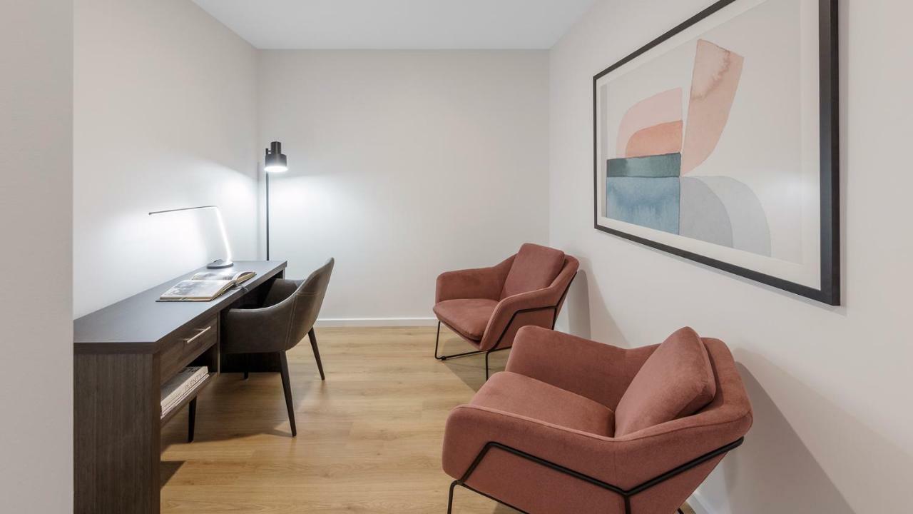 Avani Adelaide Residences Екстериор снимка