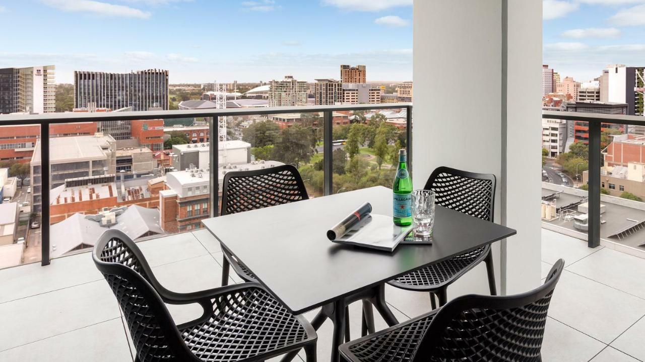 Avani Adelaide Residences Екстериор снимка