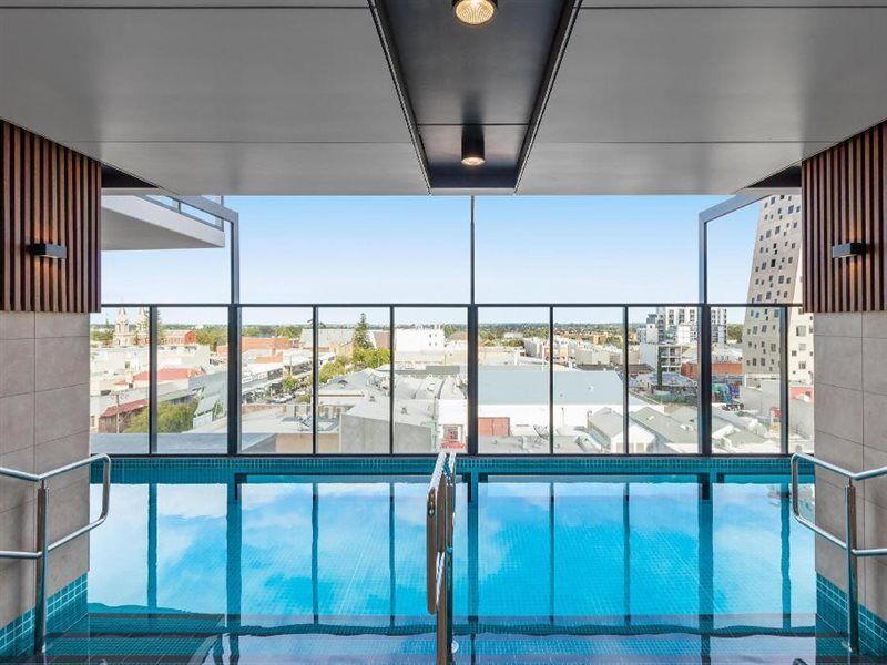 Avani Adelaide Residences Екстериор снимка